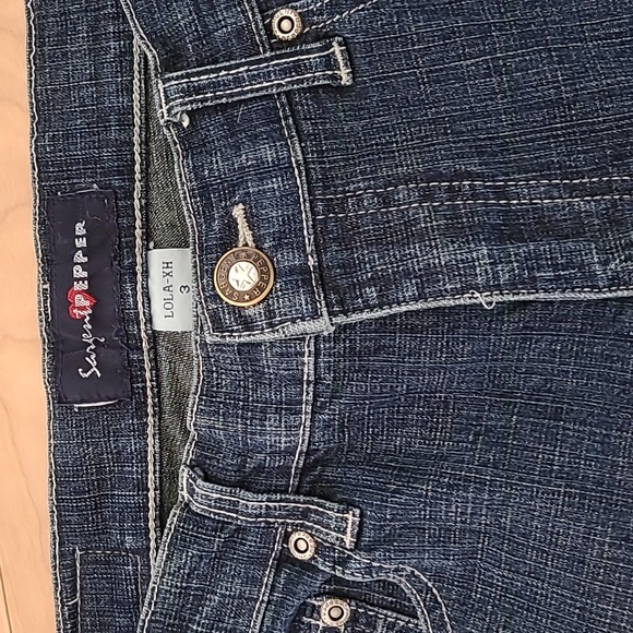 Jeans - Picture 2 of 5